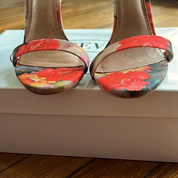 Steve Madden Floral Nudist High Heel Sandals - Picture 5 of 5